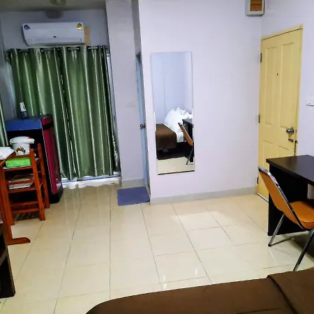 The Living Place69 Bed & Breakfast